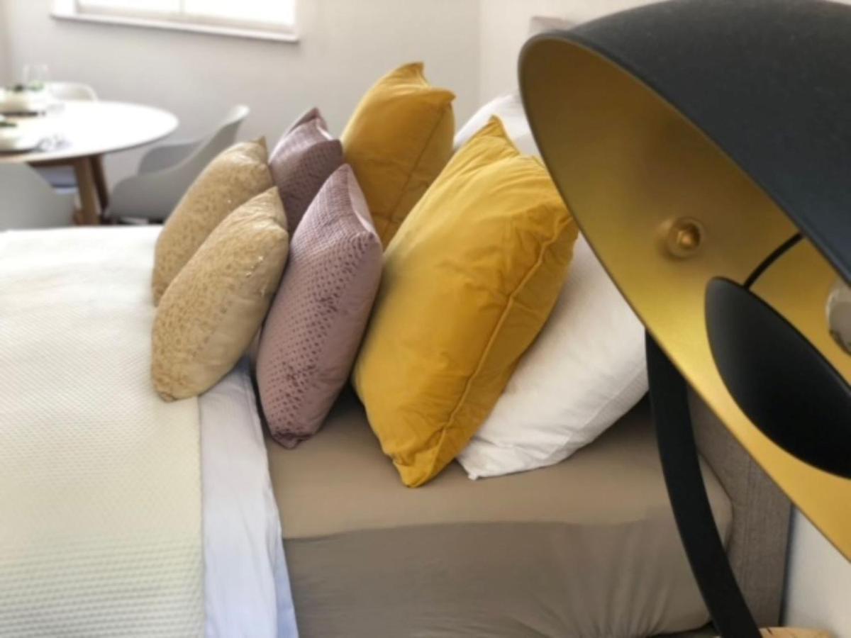 Kavajin Rooms Duće Kamer foto