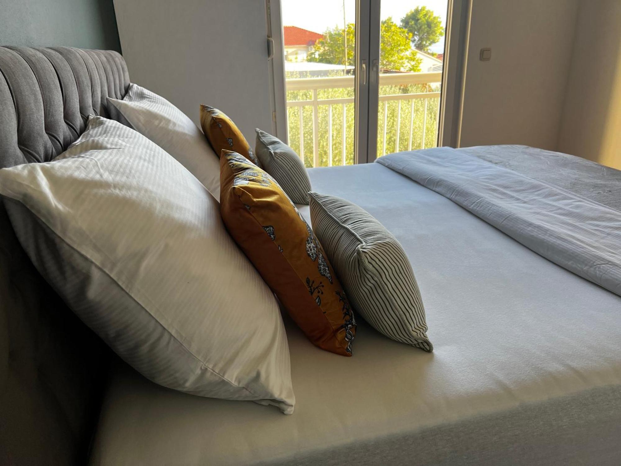 Kavajin Rooms Duće Kamer foto